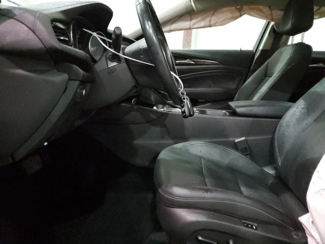2018 BUICK REGAL TOUR W04GV8SX4J1102609