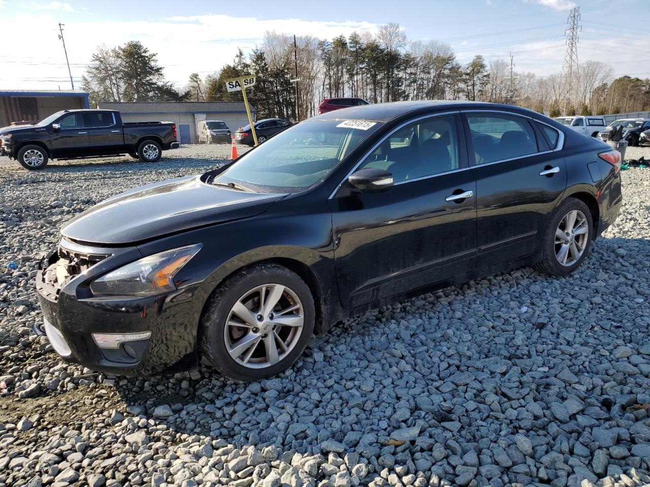  Salvage Nissan Altima