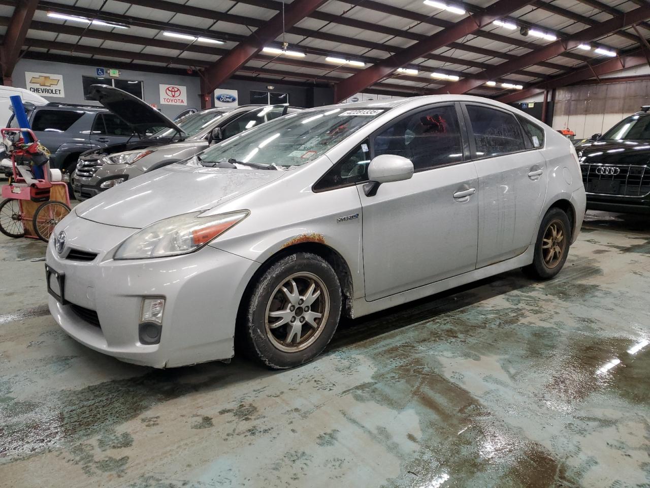  Salvage Toyota Prius