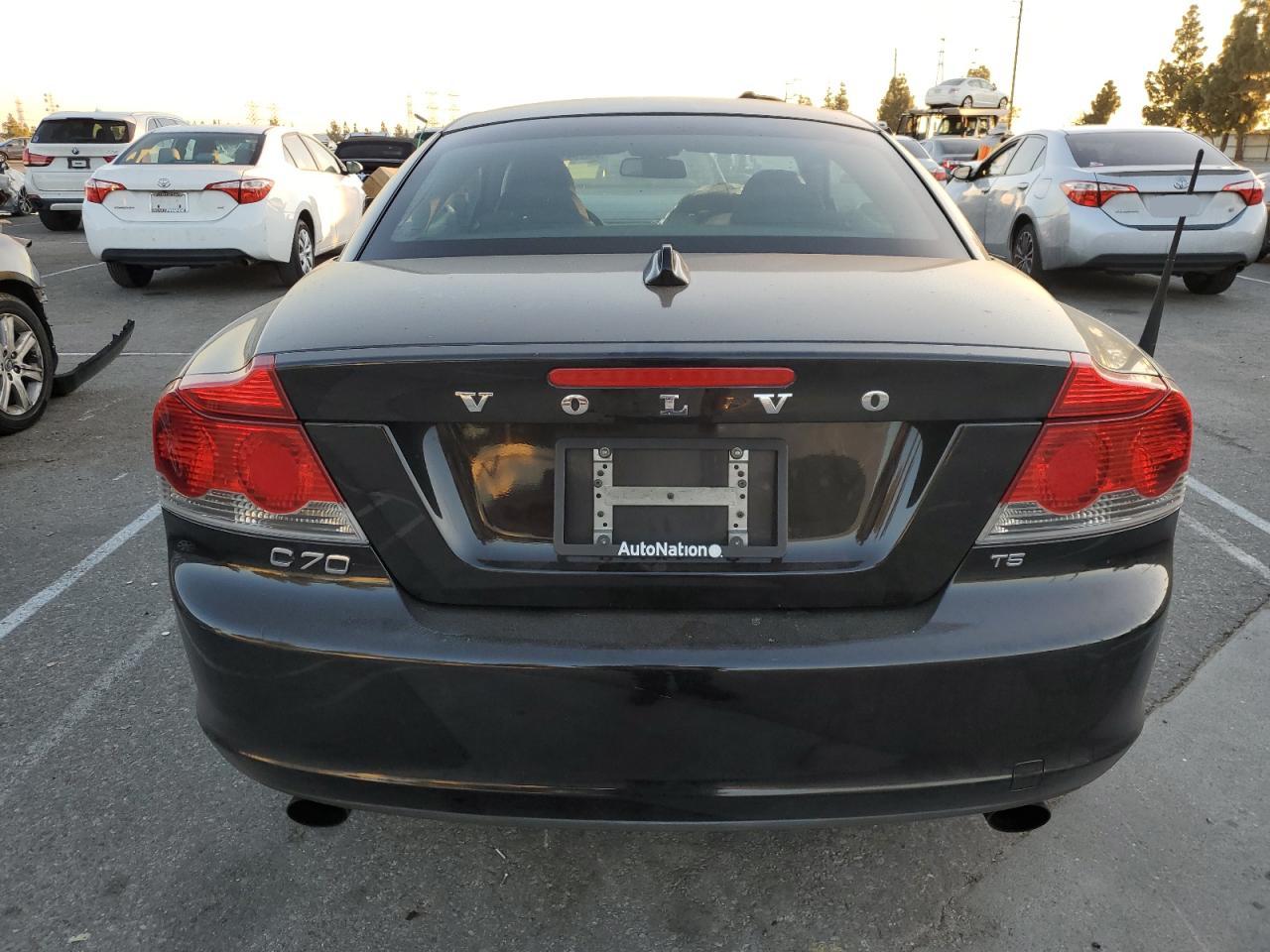 Lot #3052357588 2009 VOLVO C70 T5