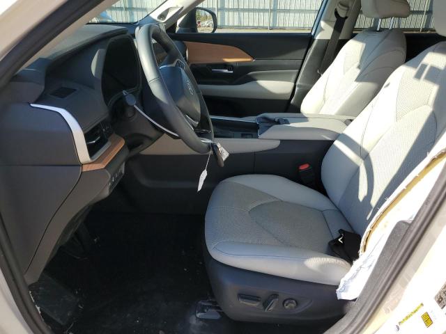 2024 TOYOTA GRAND HIGH 5TDACAB56RS013971