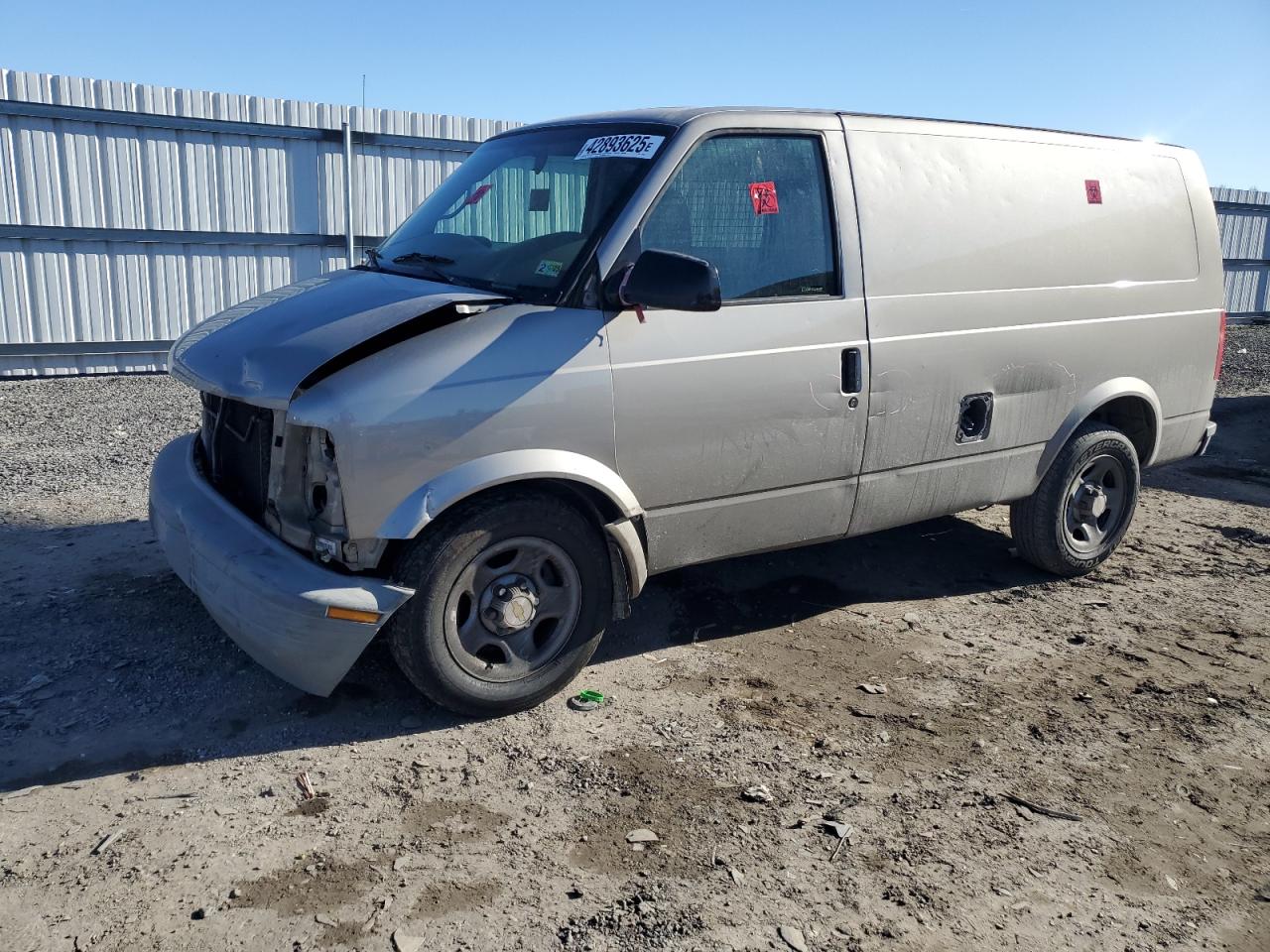  Salvage Chevrolet Astro