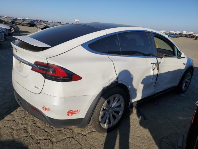 TESLA MODEL X 2017 white  electric 5YJXCBE27HF078316 photo #4