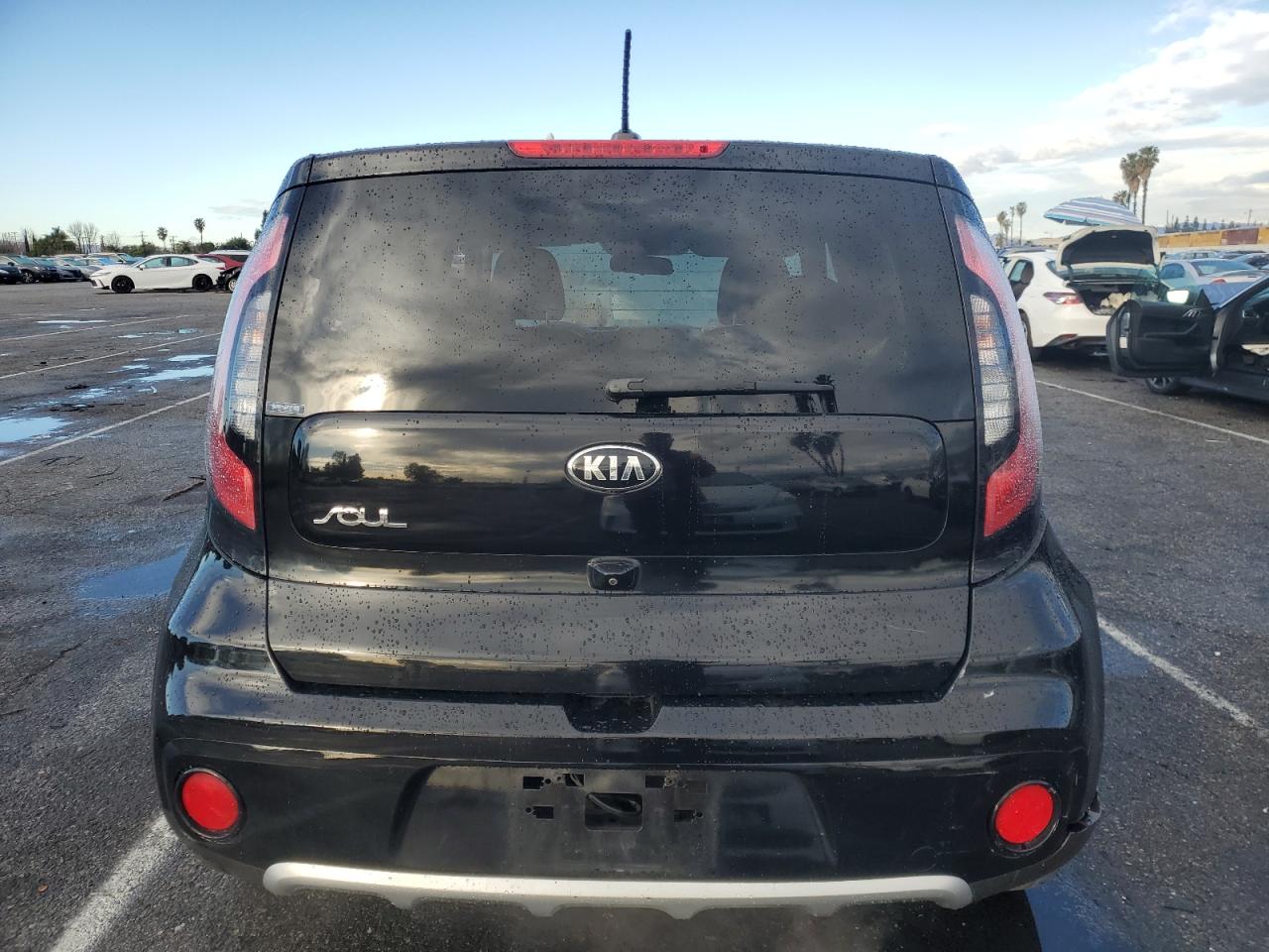 KIA SOUL +