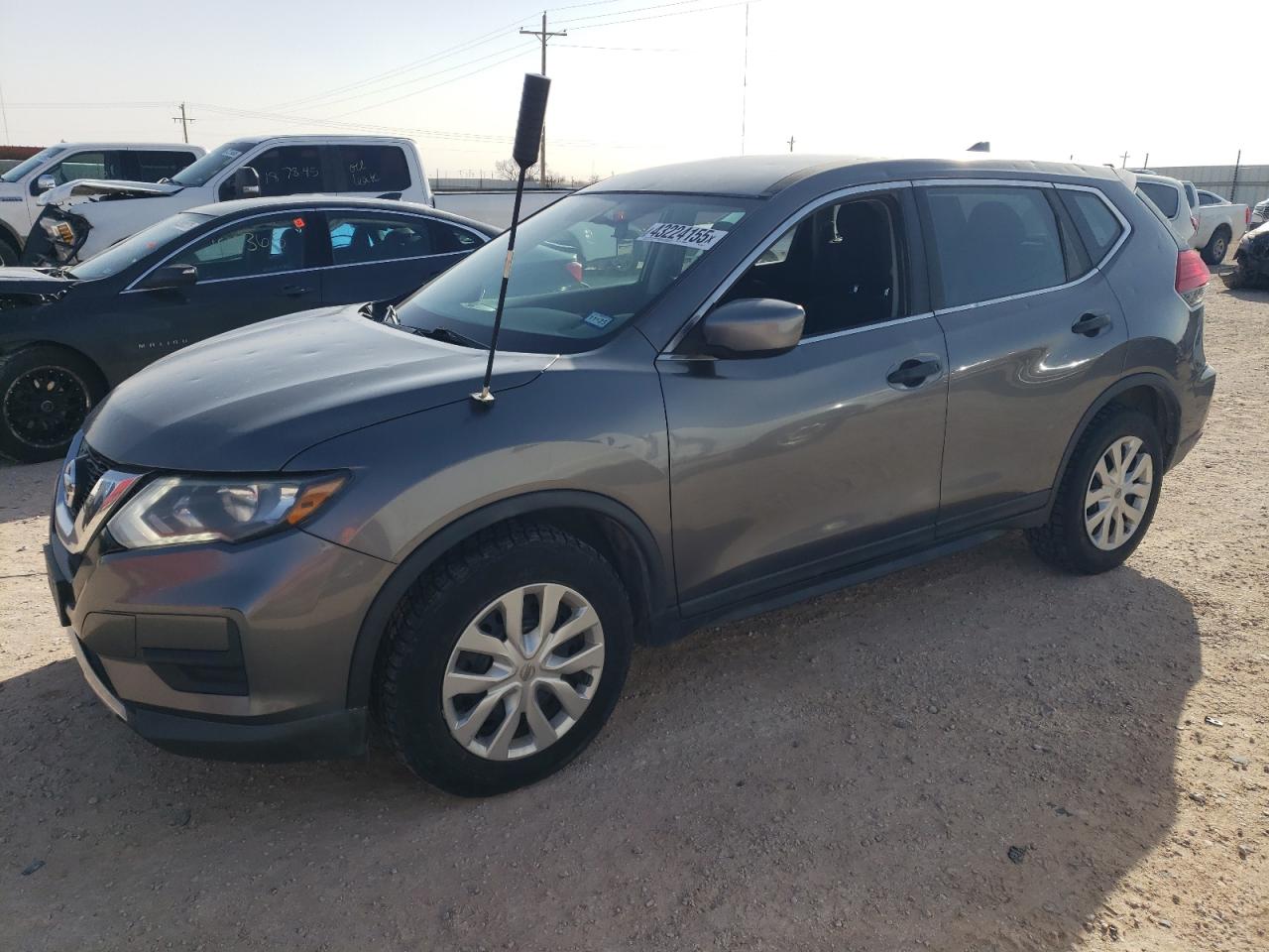 KNMAT2MT0HP554377 NISSAN ROGUE S 2017