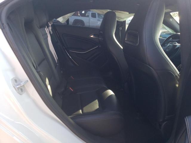 2018 MERCEDES-BENZ CLA 250 WDDSJ4EB6JN569954