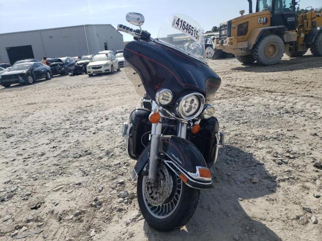 2011 HARLEY-DAVIDSON FLHTCU 1HD1FC410BB677367