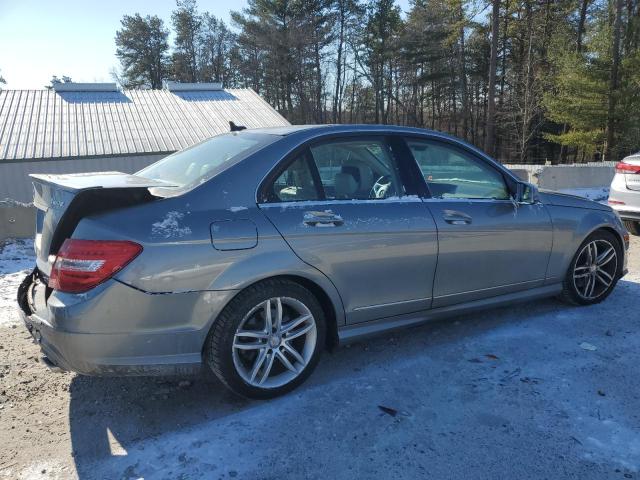 MERCEDES-BENZ C 300 4MAT 2013 gray  gas WDDGF8AB6DR285354 photo #4