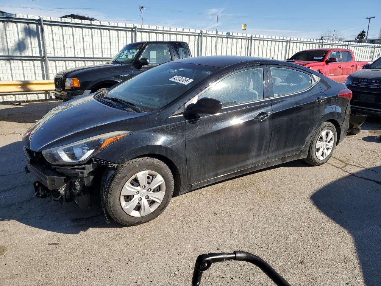  Salvage Hyundai ELANTRA