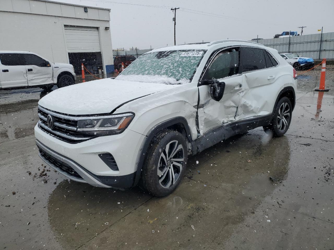 1V2BE2CA3PC218970 VOLKSWAGEN ATLAS CROS 2023