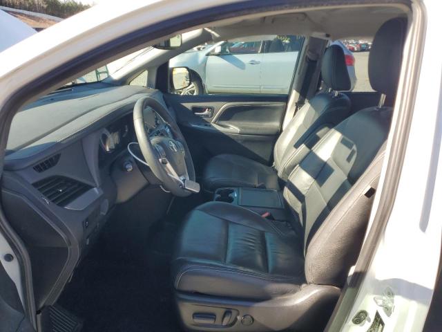 2018 TOYOTA SIENNA SE 5TDXZ3DC2JS903050