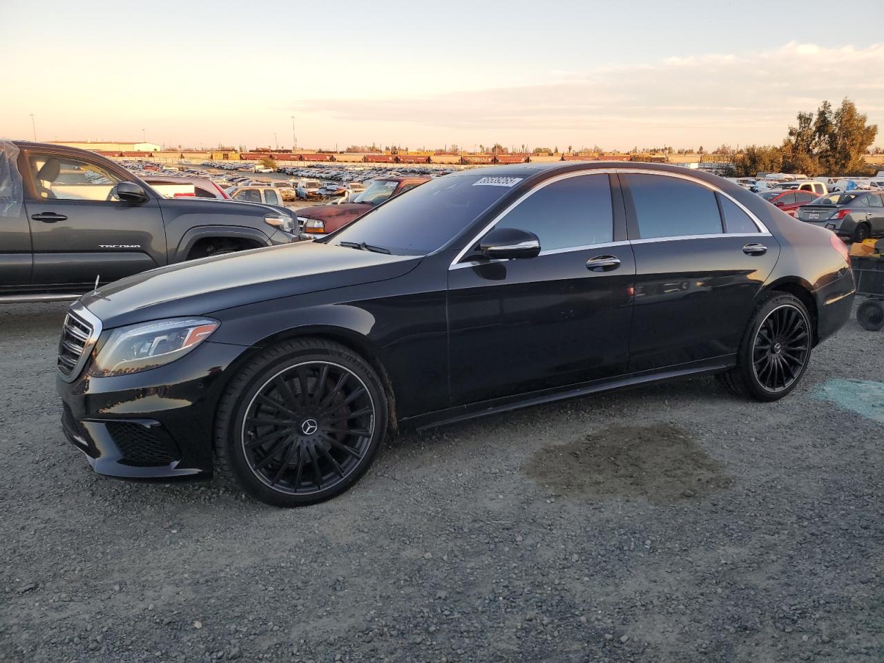  Salvage Mercedes-Benz S-Class