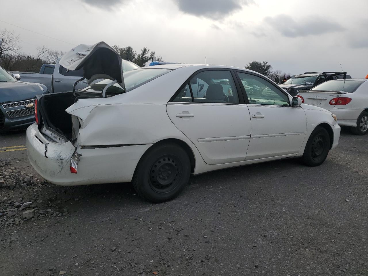 Lot #3049495672 2004 TOYOTA CAMRY LE