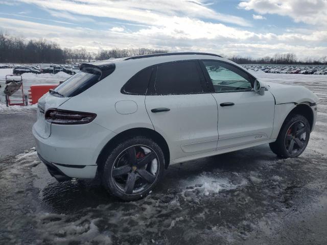 2017 PORSCHE MACAN GTS WP1AG2A53HLB50876