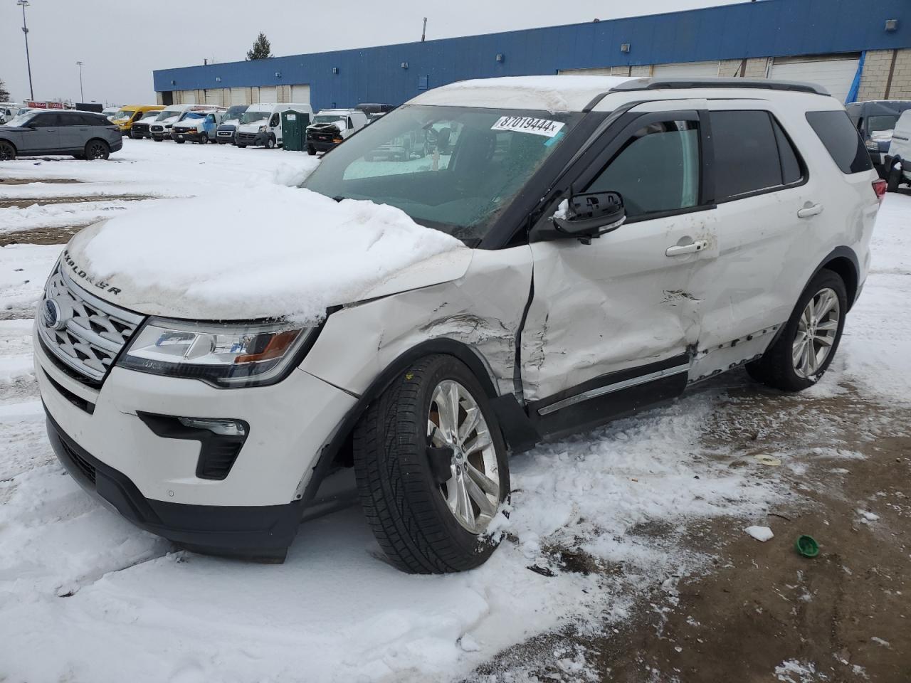  Salvage Ford Explorer