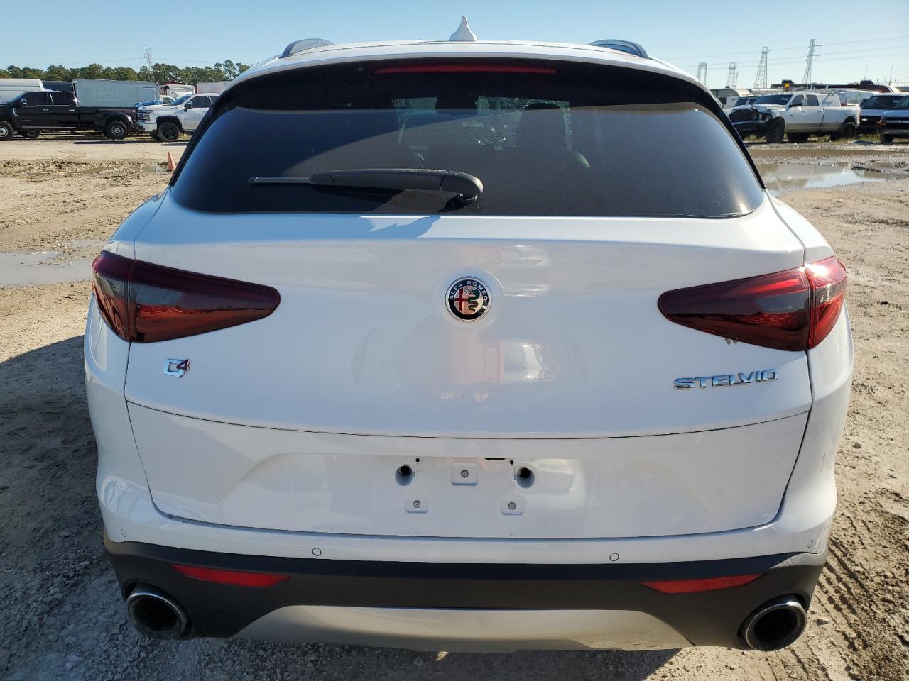 Lot #3050287895 2018 ALFA ROMEO STELVIO SP