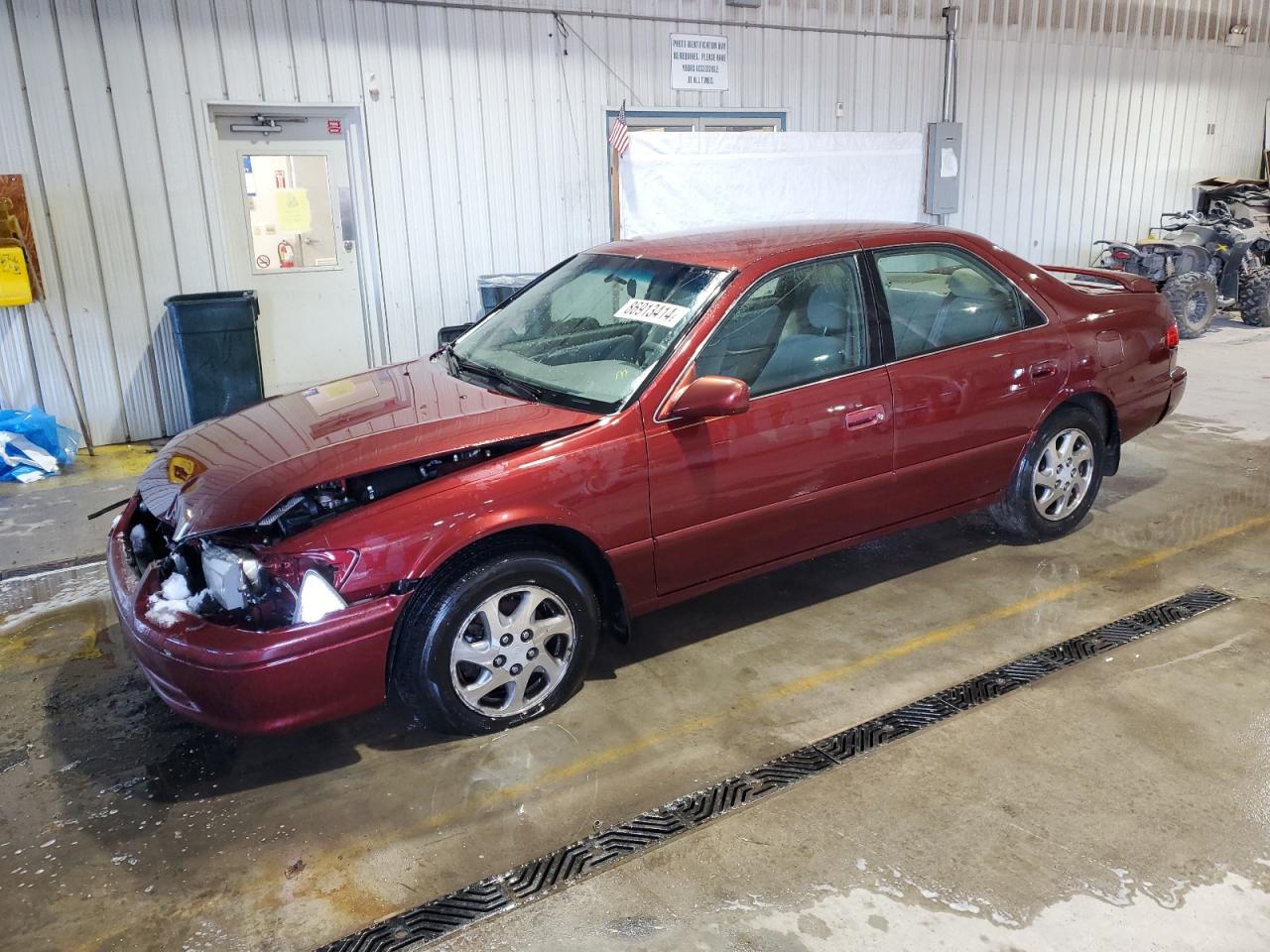  Salvage Toyota Camry