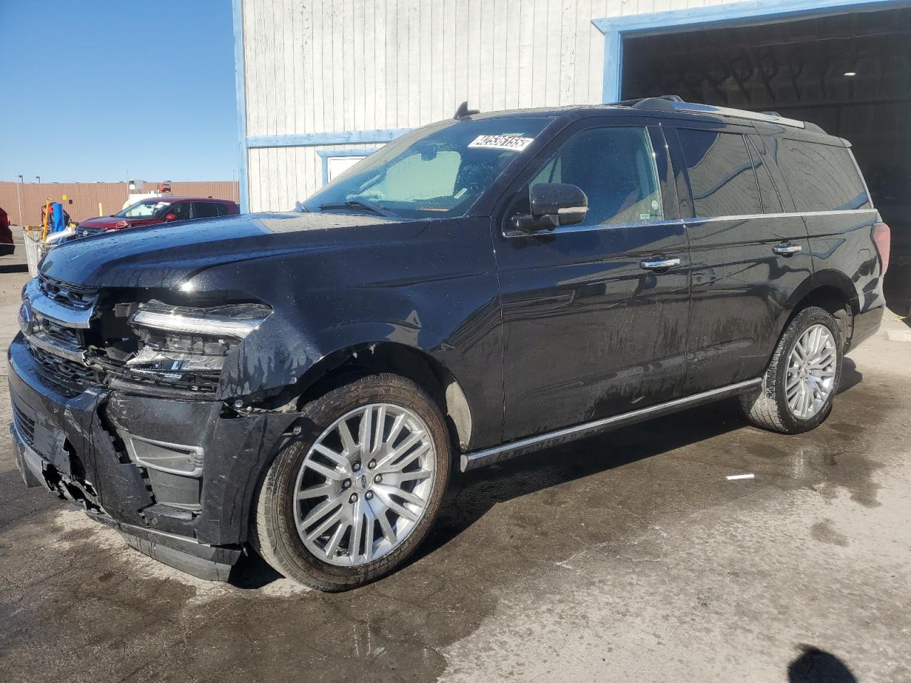  Salvage Ford Expedition