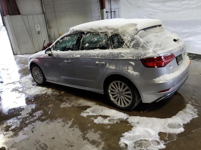 2017 AUDI A3 WAUTPBFF0HA086574