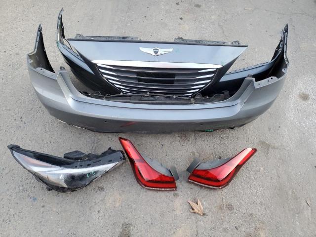 2015 HYUNDAI GENESIS 5. KMHGN4JF2FU069411