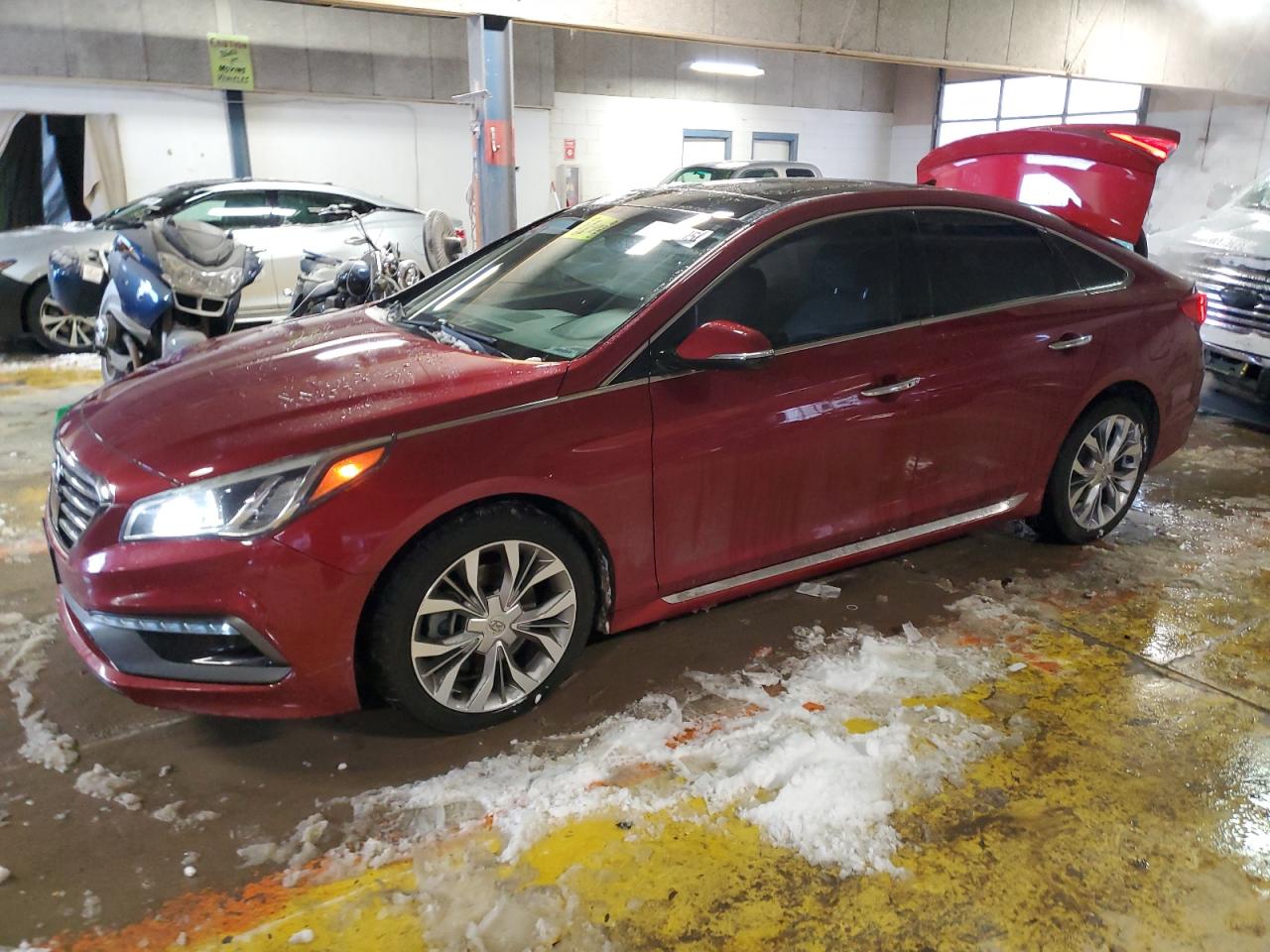 HYUNDAI SONATA SPORT