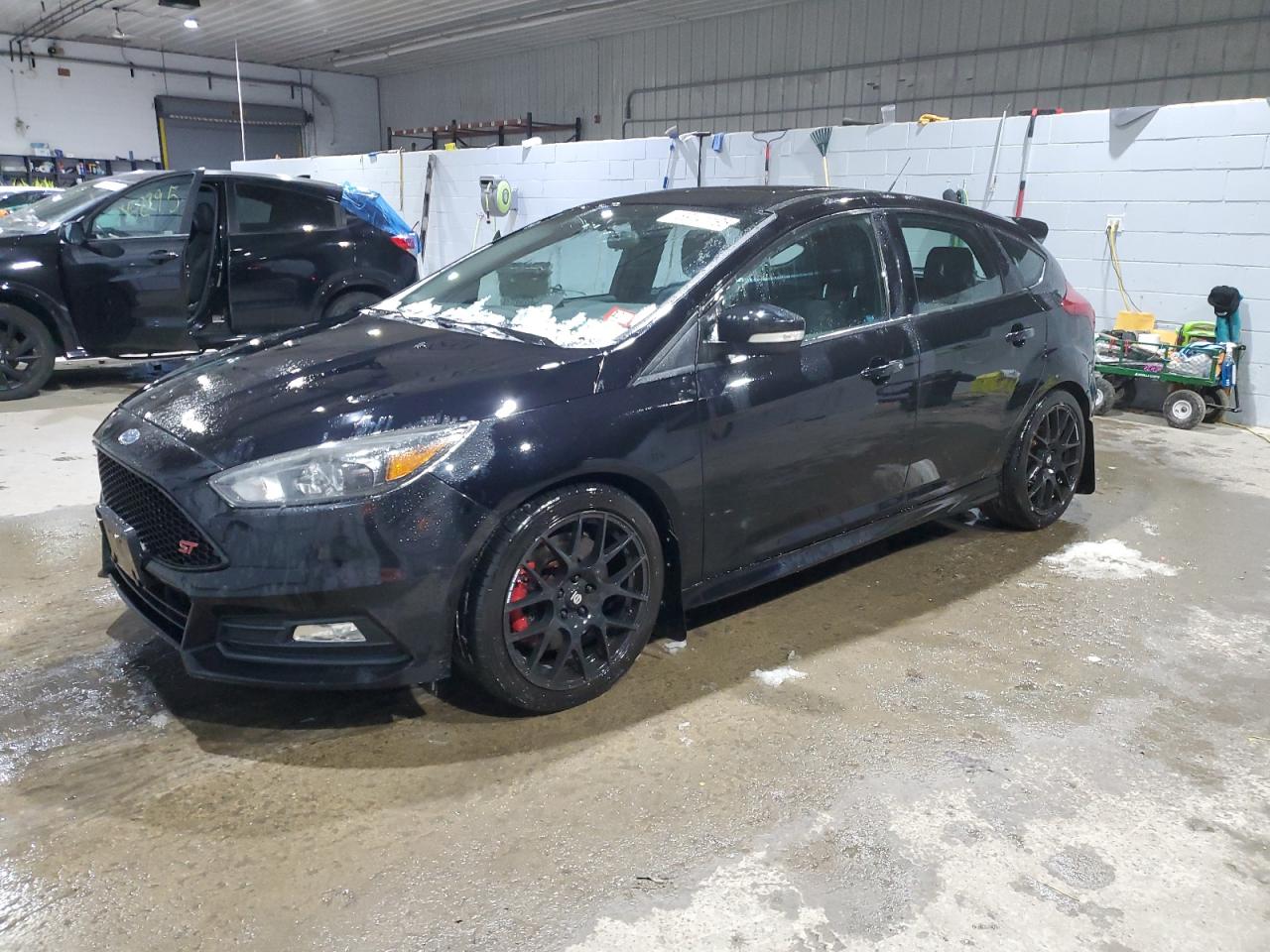 1FADP3L94HL273998 FORD FOCUS ST 2017
