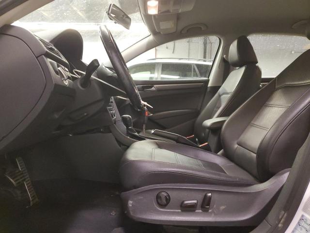 2017 VOLKSWAGEN PASSAT R-L - 1VWDT7A31HC003507