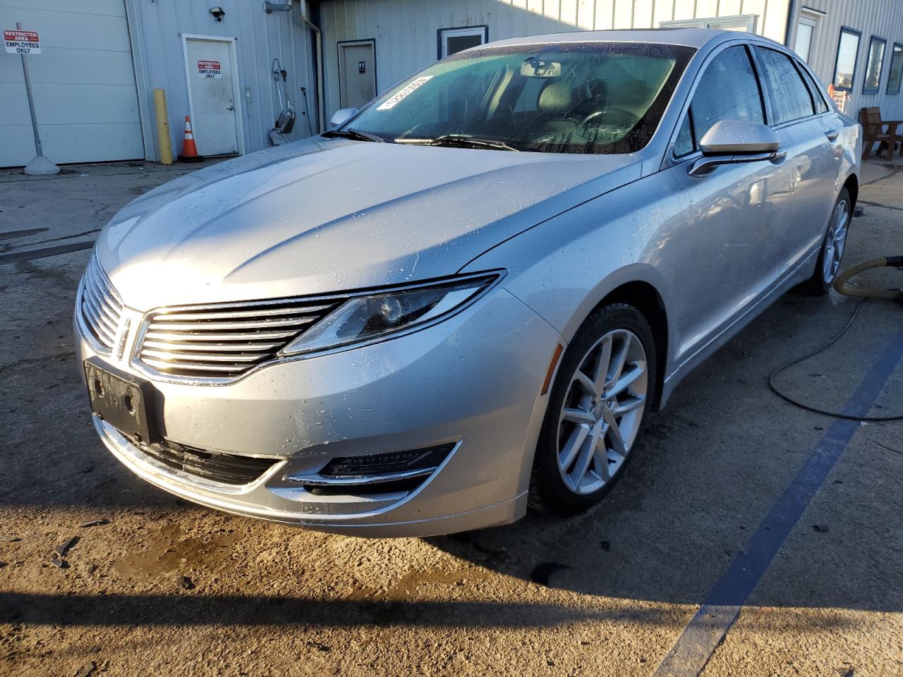  Salvage Lincoln MKZ