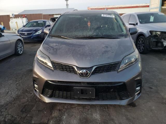 2018 TOYOTA SIENNA SE 5TDXZ3DC0JS942543