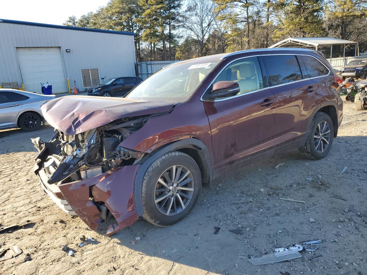  Salvage Toyota Highlander