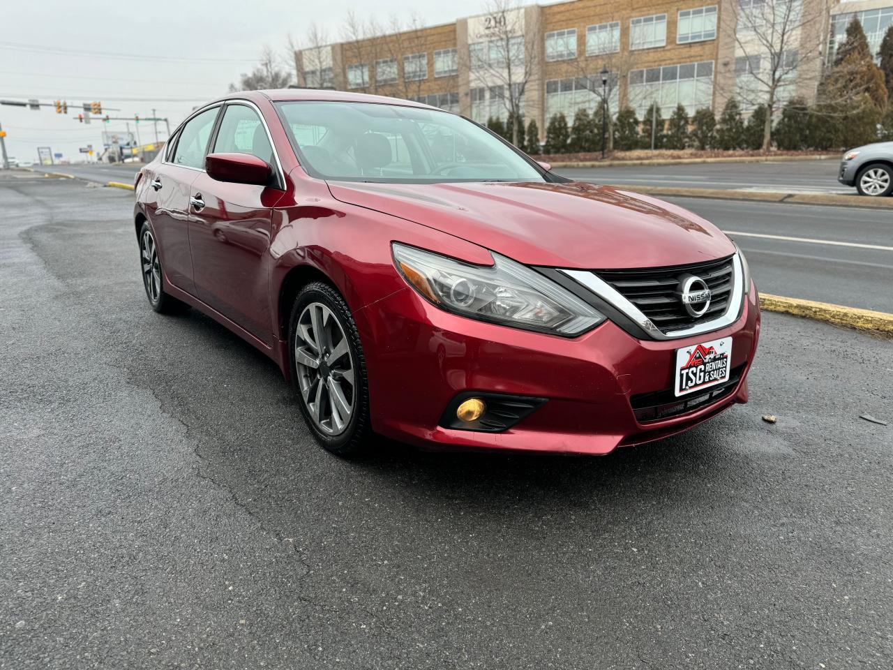  Salvage Nissan Altima