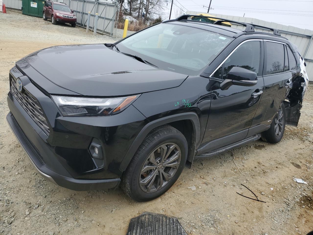  Salvage Toyota RAV4