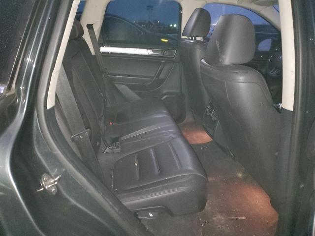 2016 VOLKSWAGEN TOUAREG SP WVGEF9BP2GD005296