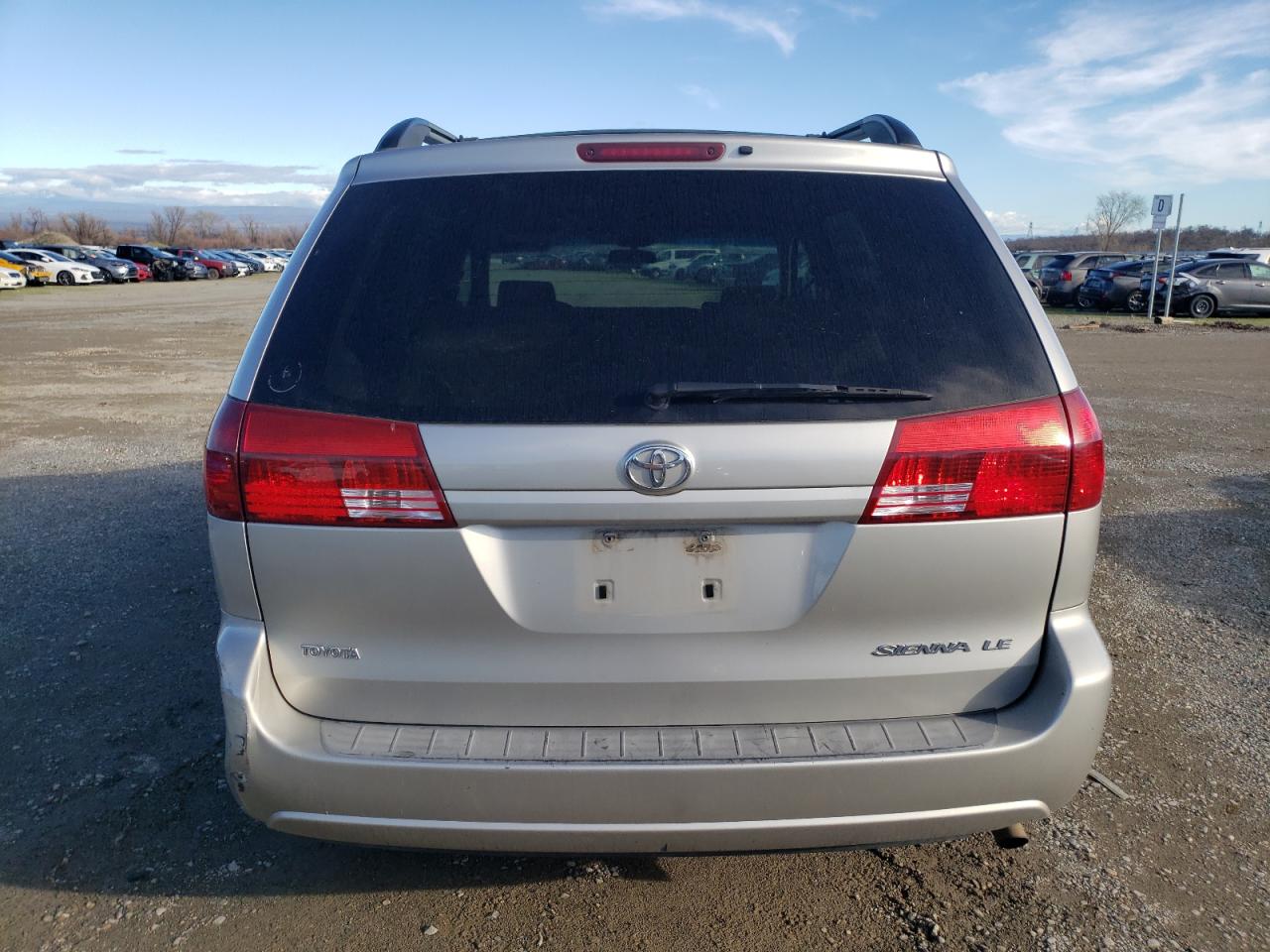 Lot #3049640200 2005 TOYOTA SIENNA CE