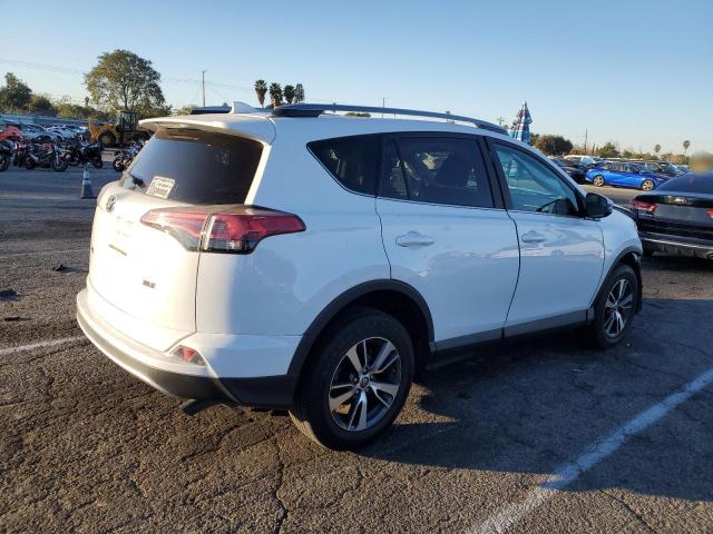 TOYOTA RAV4 XLE 2017 white  gas 2T3WFREV3HW320714 photo #4