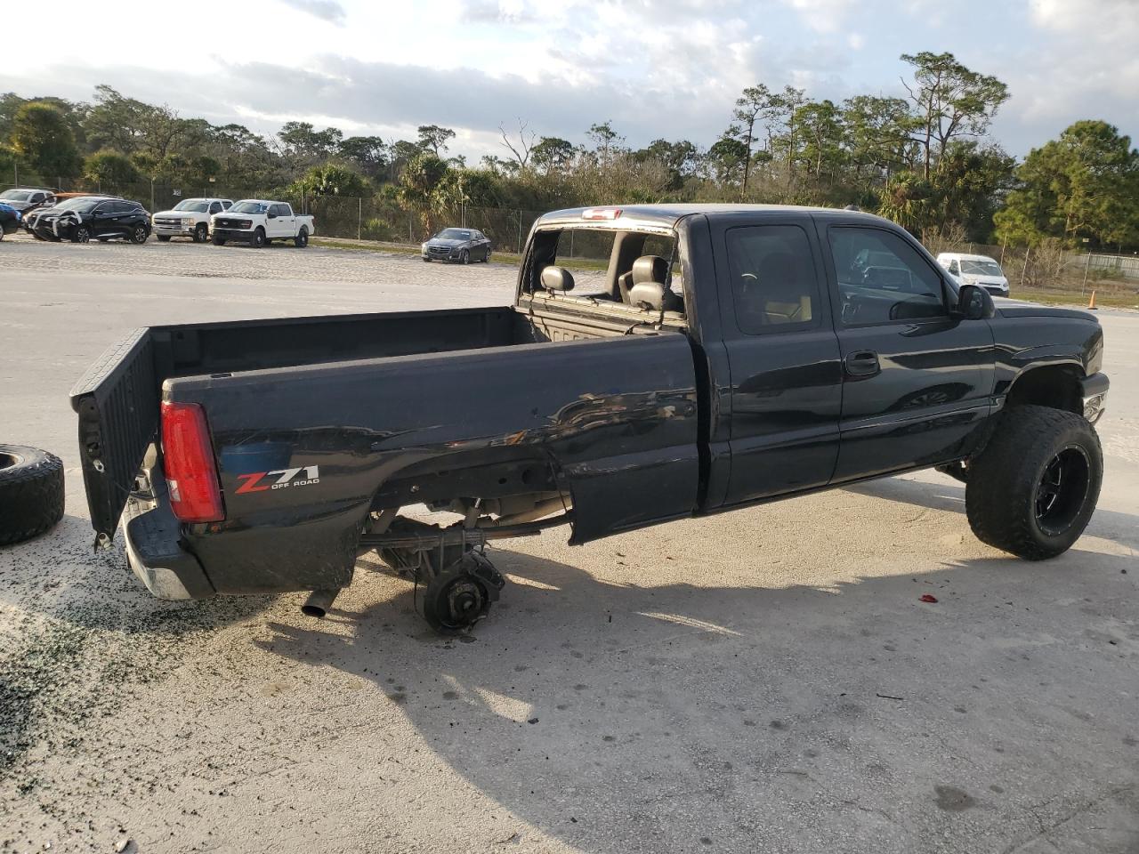 Lot #3050569142 2004 CHEVROLET SILVERADO