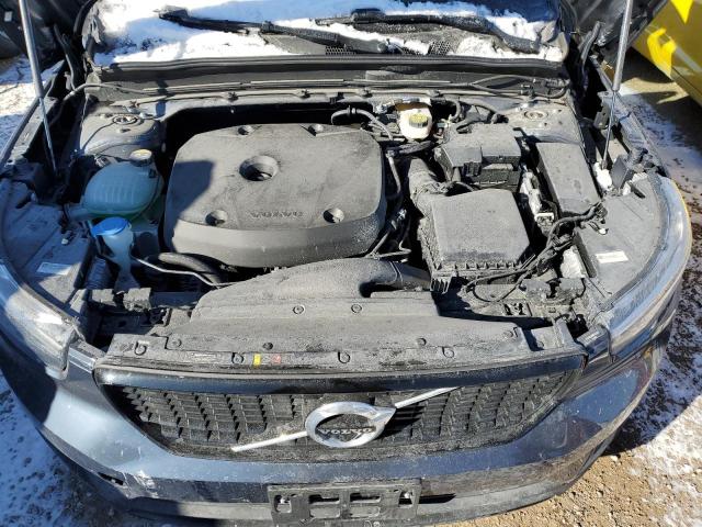 2022 VOLVO XC40 T5 R- YV4162UM8N2744305