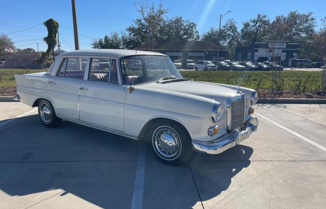 MERCEDES-BENZ 190 1964 white   190D132340 photo #1