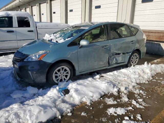 TOYOTA PRIUS V