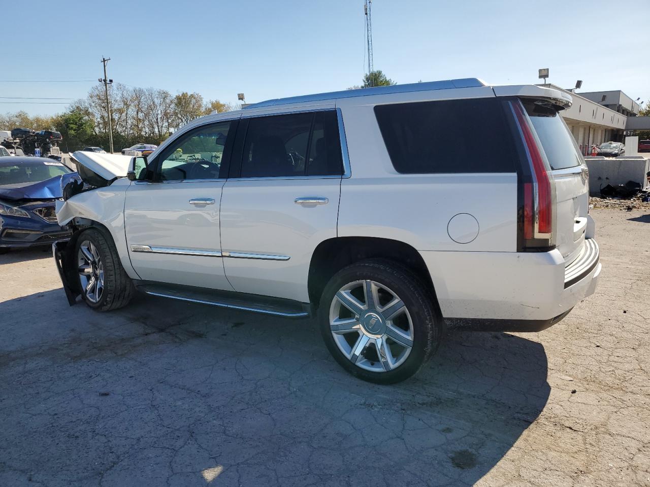 Lot #3050381895 2016 CADILLAC ESCALADE L