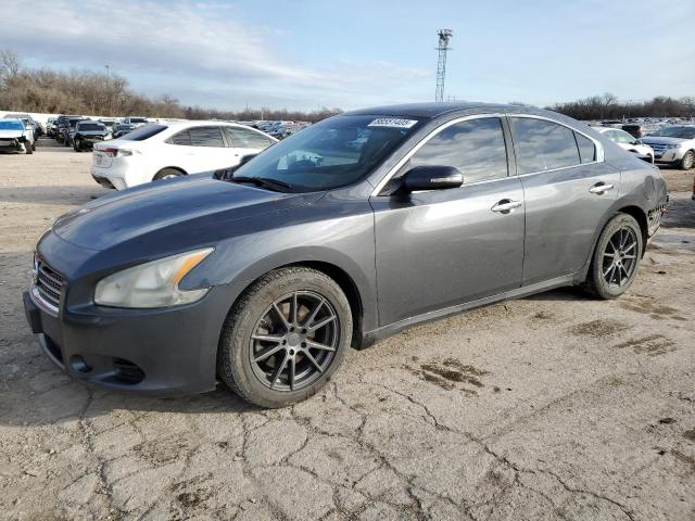 NISSAN MAXIMA S