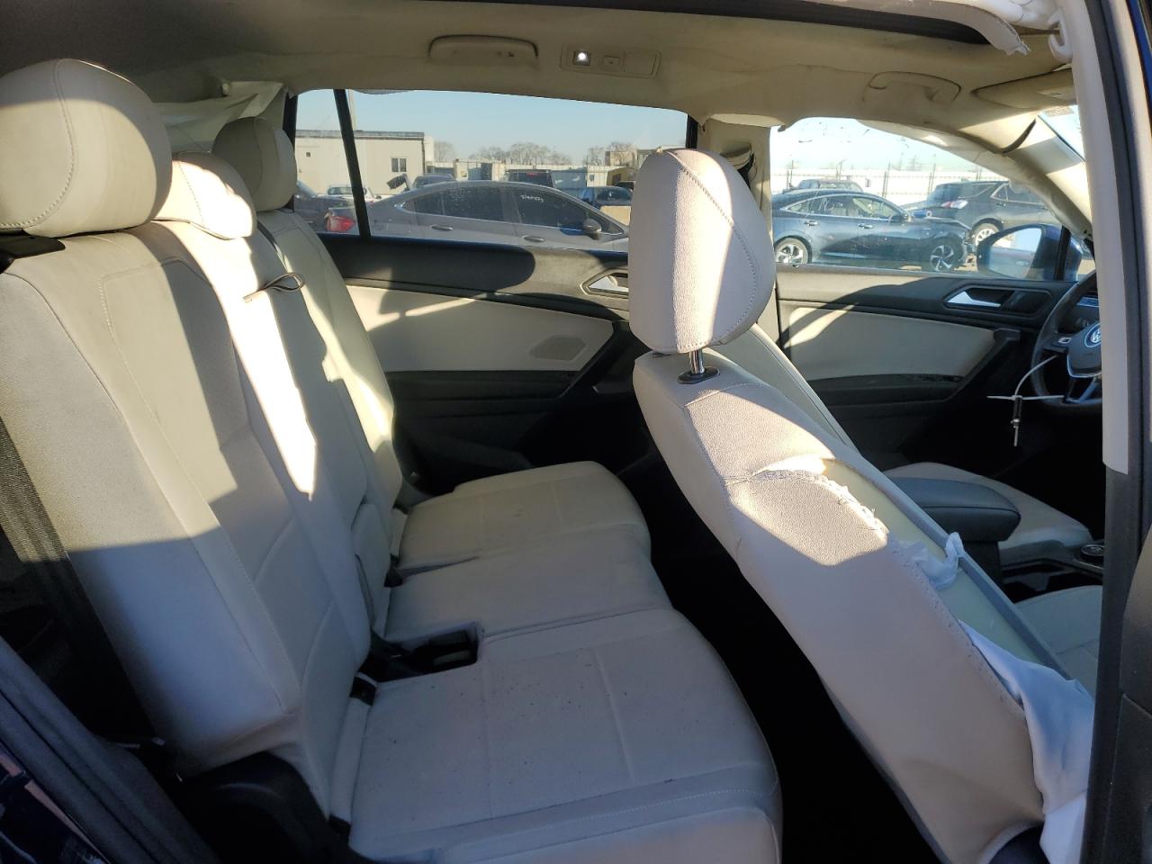 VOLKSWAGEN TIGUAN SE