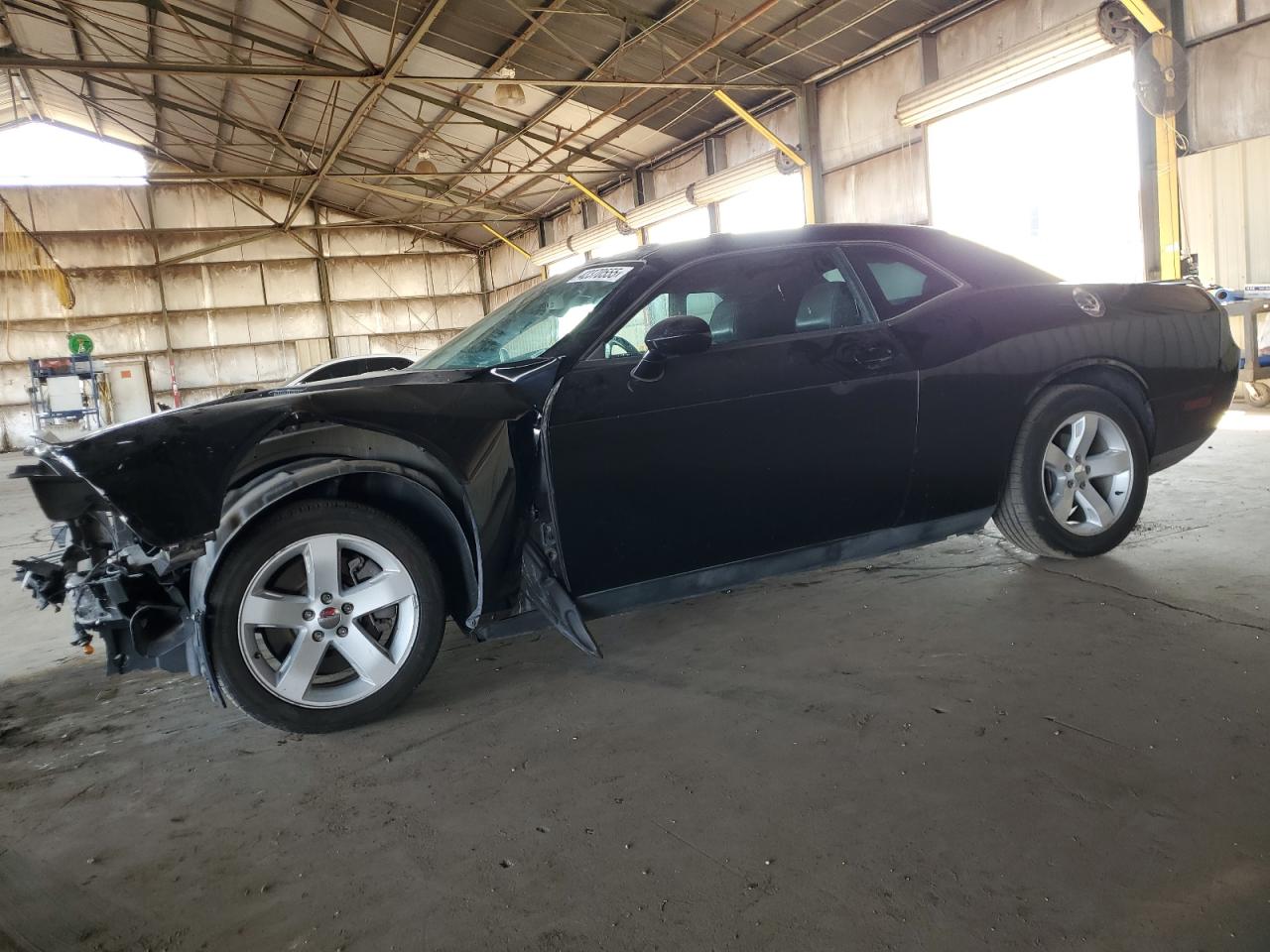  Salvage Dodge Challenger