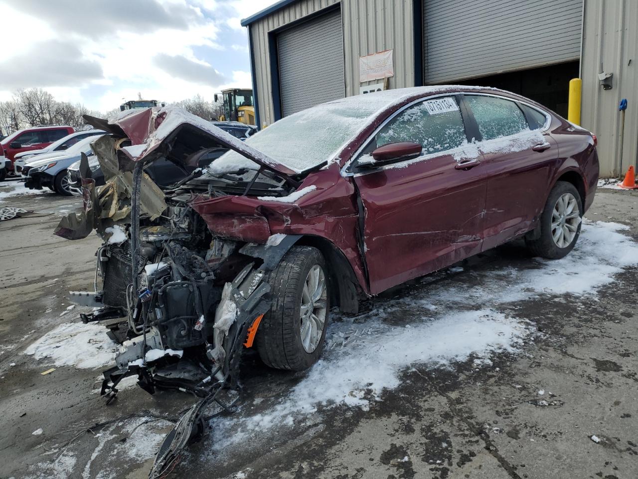  Salvage Chrysler 200