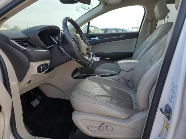 2017 LINCOLN MKC RESERV 5LMCJ3D9XHUL57137