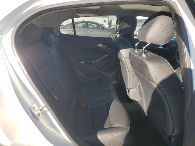 2015 MERCEDES-BENZ GLA 250 - WDCTG4EB7FJ133247