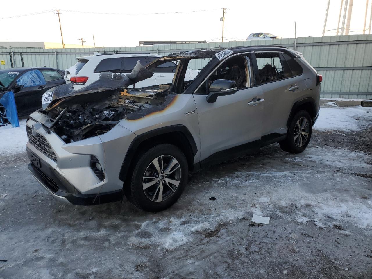 TOYOTA RAV4 XSE