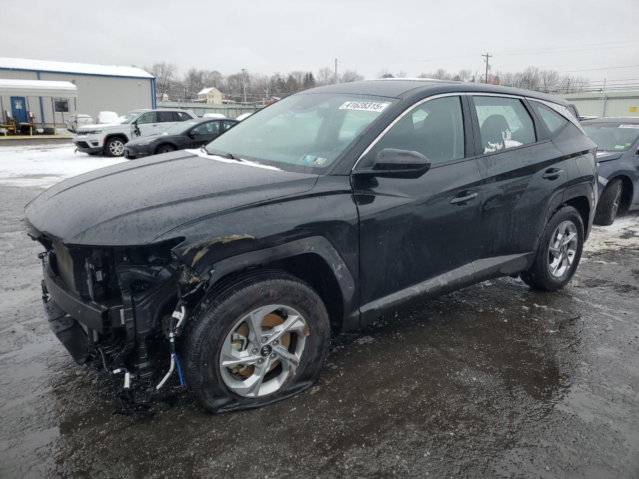  Salvage Hyundai TUCSON