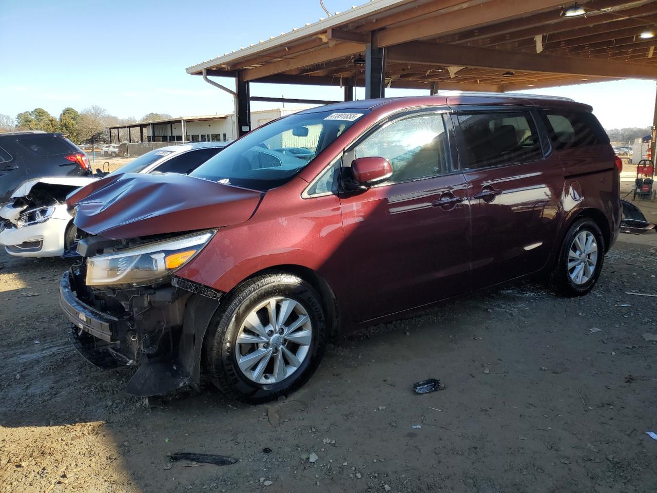  Salvage Kia Sedona