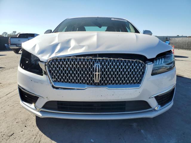 2017 LINCOLN MKZ PREMIE 3LN6L5A94HR619848